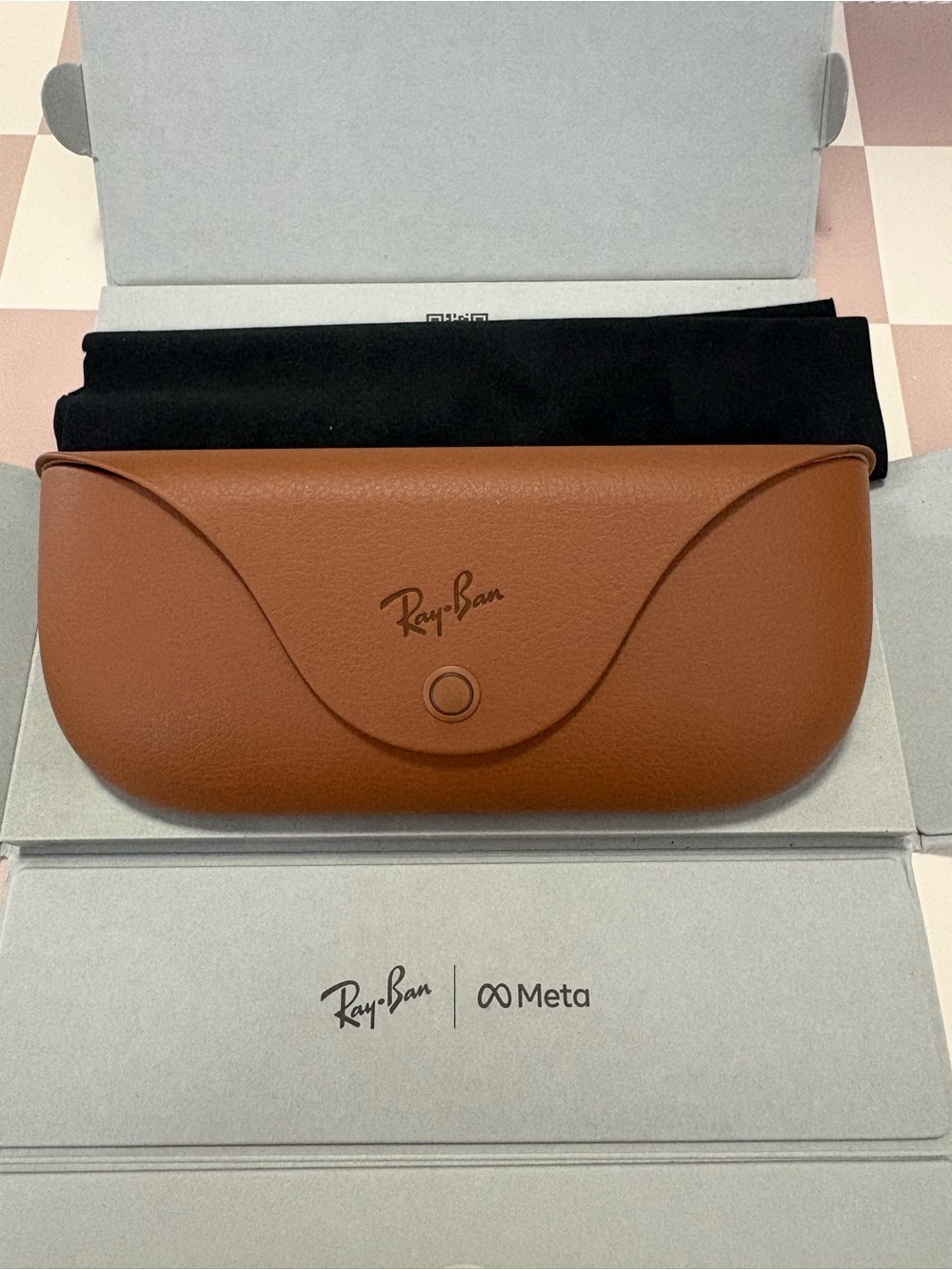 Ray-Ban Skyler Meta Glasses Gen-2 - Picture 5 of 9